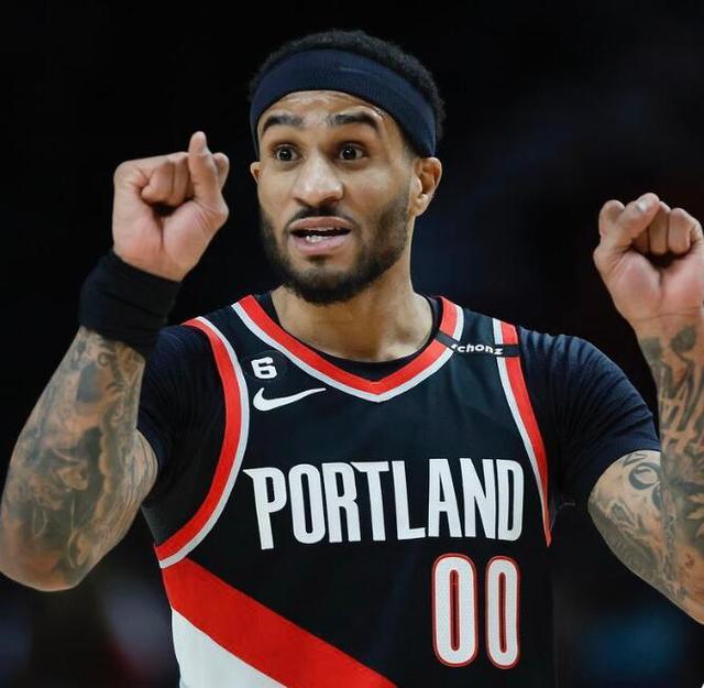 的同伴们正 的同伴们正