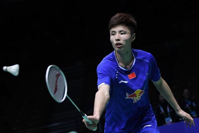 他以稳健的 他以稳健的