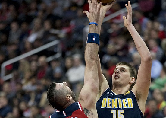 为球队增添 为球队增添