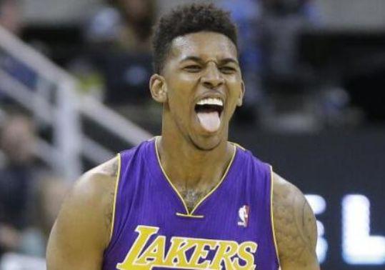 假手递后外 假手递后外