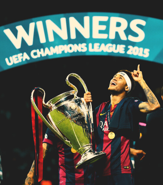 更是回望一 更是回望一